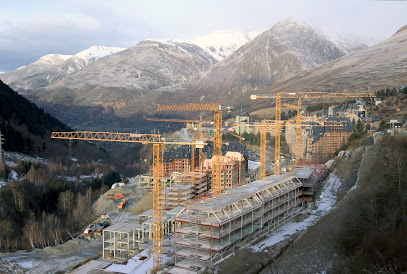 Grúas Cerezo Liebherr